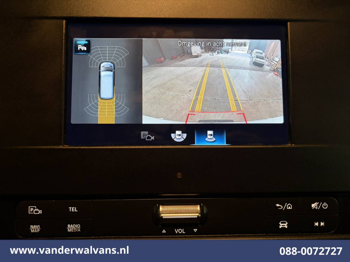 Mercedes-Benz Sprinter Mercedes-Benz Sprinter 316 CDI 164pk L3H2 Euro6 Airco | Camera | Navigatie | Apple Carplay | Chauffeursstoel Cruisecontrol, Android Auto, Stoelverwarming, 270Graden Achterdeuren, Parkeersensoren, Bijrijdersbank