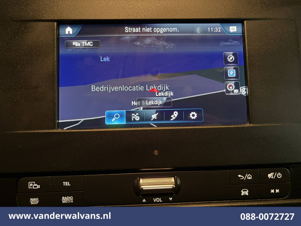 Mercedes-Benz Sprinter Mercedes-Benz Sprinter 316 CDI 164pk L3H2 Euro6 Airco | Camera | Navigatie | Apple Carplay | Chauffeursstoel Cruisecontrol, Android Auto, Stoelverwarming, 270Graden Achterdeuren, Parkeersensoren, Bijrijdersbank