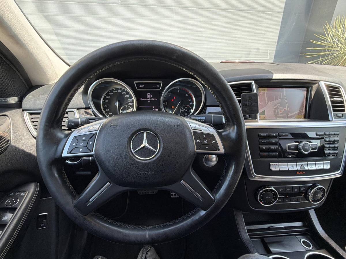 Mercedes-Benz M-Klasse Mercedes-Benz M-klasse 350 CDI BlueTec Pano Automaat