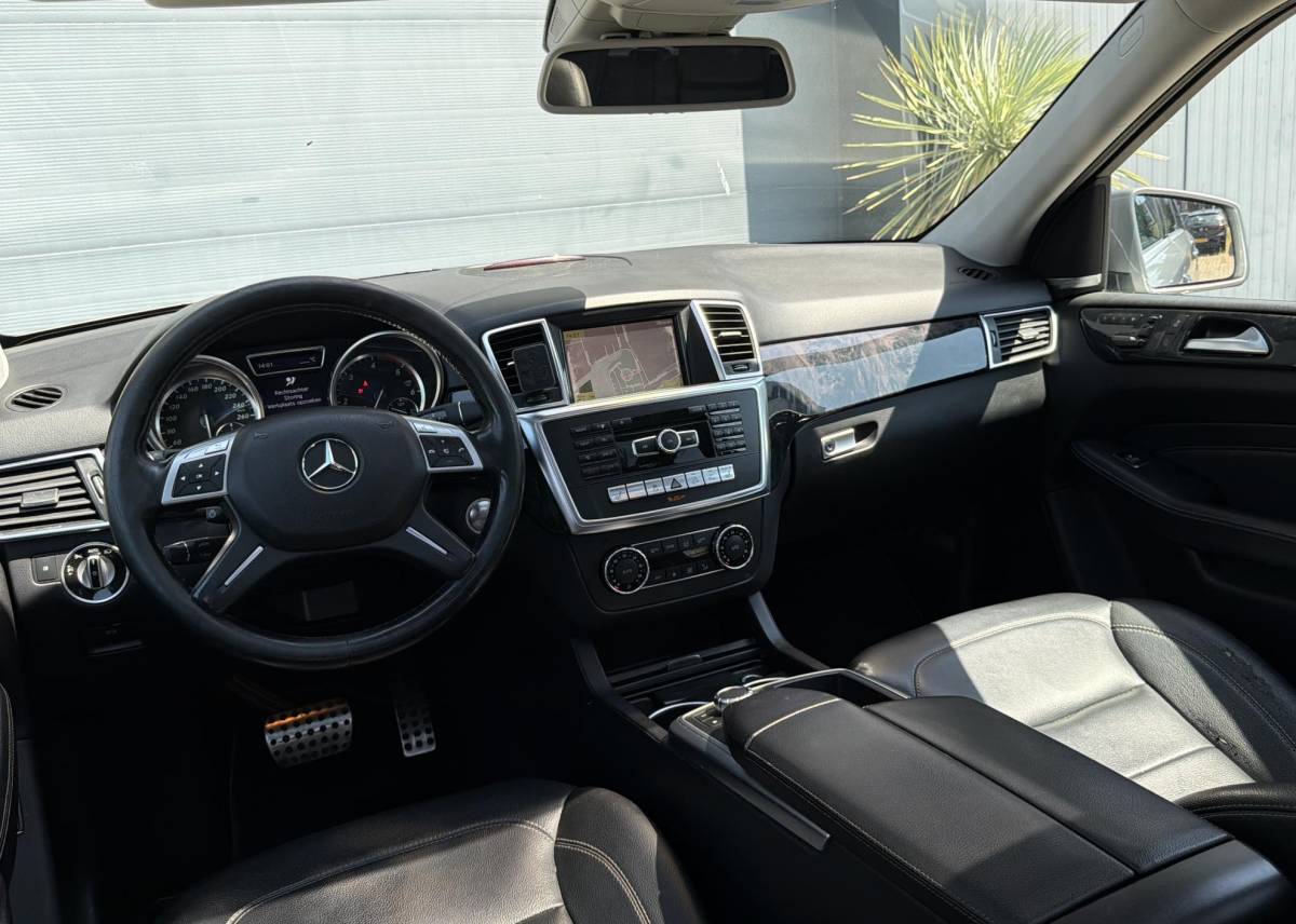 Mercedes-Benz M-Klasse Mercedes-Benz M-klasse 350 CDI BlueTec Pano Automaat