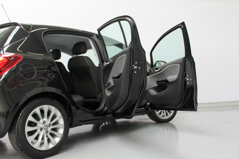 Opel Corsa Opel Corsa 1.4 Online Edition 90PK, AUTOMAAT | RIJKLAAR | DEELS LEER | CARPLAY | CRUISE CONTROLE