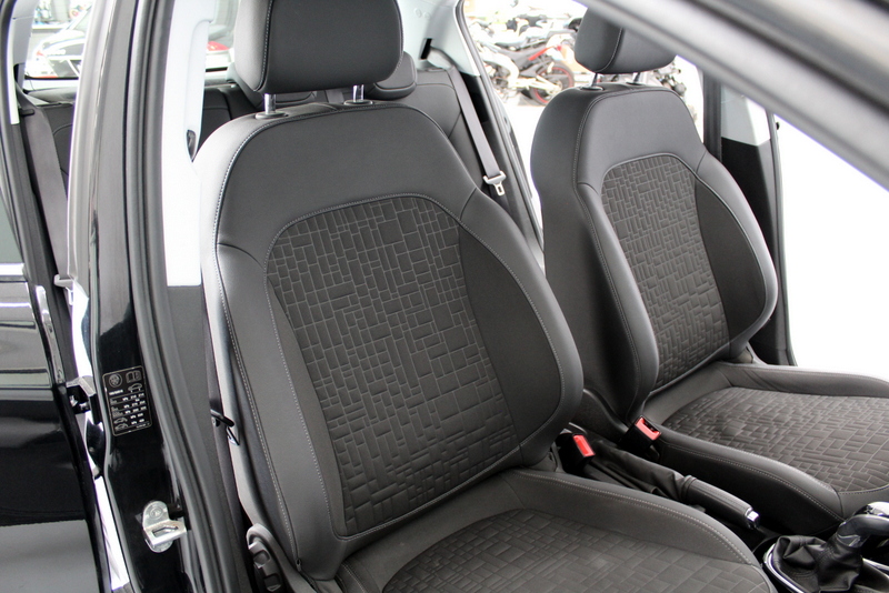 Opel Corsa Opel Corsa 1.4 Online Edition 90PK, AUTOMAAT | RIJKLAAR | DEELS LEER | CARPLAY | CRUISE CONTROLE