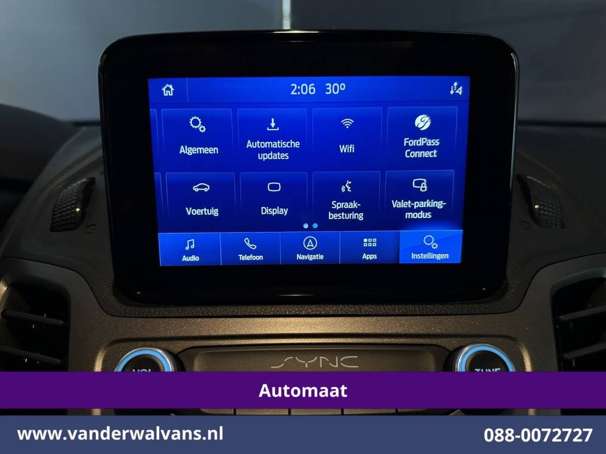Ford Transit Connect Ford Transit Connect 1.5 EcoBlue 100pk Automaat L1H1 Euro6 Airco | Navigatie | Camera | Cruisecontrol Verwarmde Voorruit, Parkeersensoren