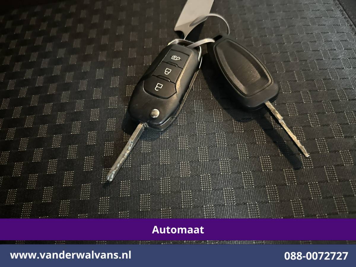 Ford Transit Connect Ford Transit Connect 1.5 EcoBlue 100pk Automaat L1H1 Euro6 Airco | Navigatie | Camera | Cruisecontrol Verwarmde Voorruit, Parkeersensoren