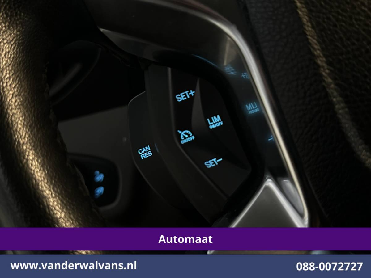 Ford Transit Connect Ford Transit Connect 1.5 EcoBlue 100pk Automaat L1H1 Euro6 Airco | Navigatie | Camera | Cruisecontrol Verwarmde Voorruit, Parkeersensoren