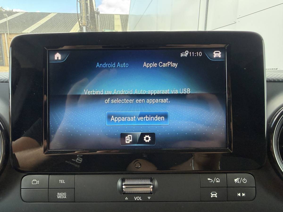 Mercedes-Benz eCitan Mercedes-Benz eCitan 112 51kWh L2 284 WLTP 98% (SOH) Camera MBUX Trekhaak 75kW Snelladen Apple Carplay Cruise Control