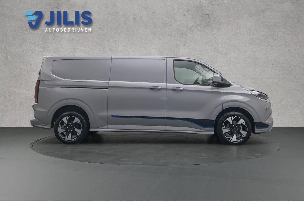 Ford  Ford E-Custom 340 L2 71KWh Sport | 2x schuifdeur | 3-zitplaatsen | Stoelverwarming