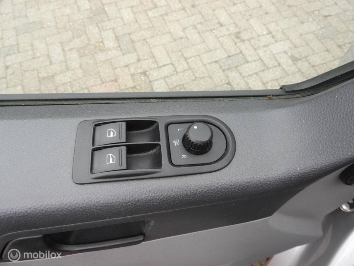 Volkswagen Transporter Volkswagen Transporter 2.0 TDI L2H1 Dubbel Cabine € Marge