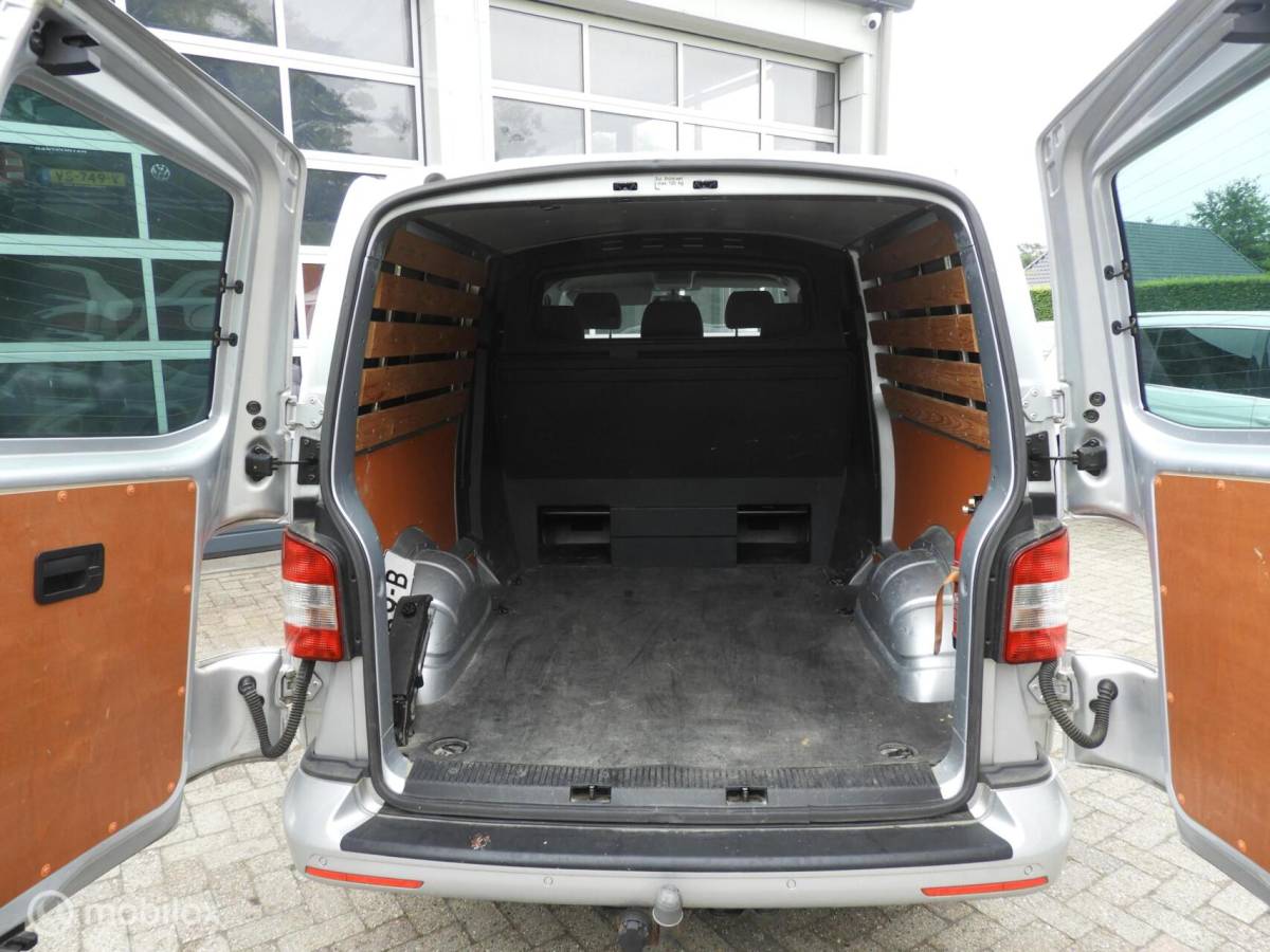 Volkswagen Transporter Volkswagen Transporter 2.0 TDI L2H1 Dubbel Cabine € Marge