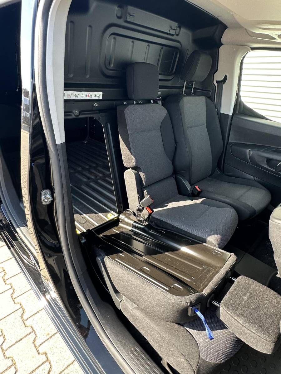 Citroën Berlingo Citroen Berlingo 1.5 BlueHDi 130 EAT8 S&S L1 Camera|Navi|Carplay|3 ZITS Peugeot partner