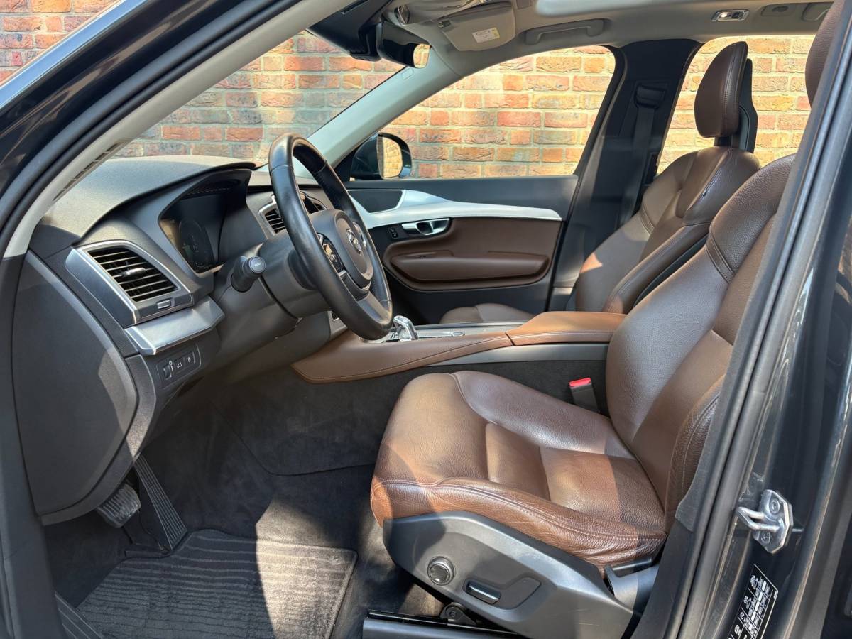Volvo XC90 Volvo XC90 2.0 T8 Twin Engine AWD Panoramadak|Trekhaak|ACC|Blis
