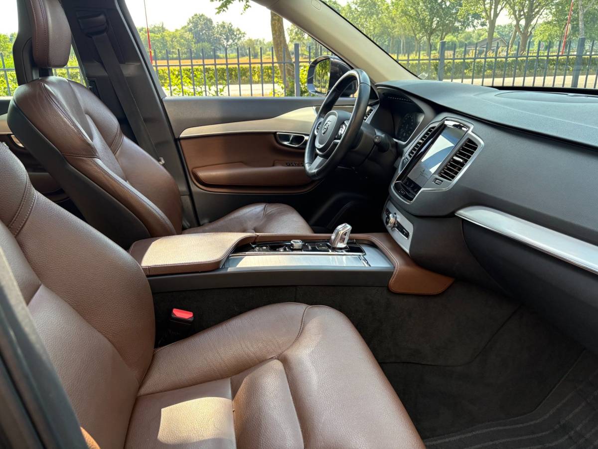 Volvo XC90 Volvo XC90 2.0 T8 Twin Engine AWD Panoramadak|Trekhaak|ACC|Blis