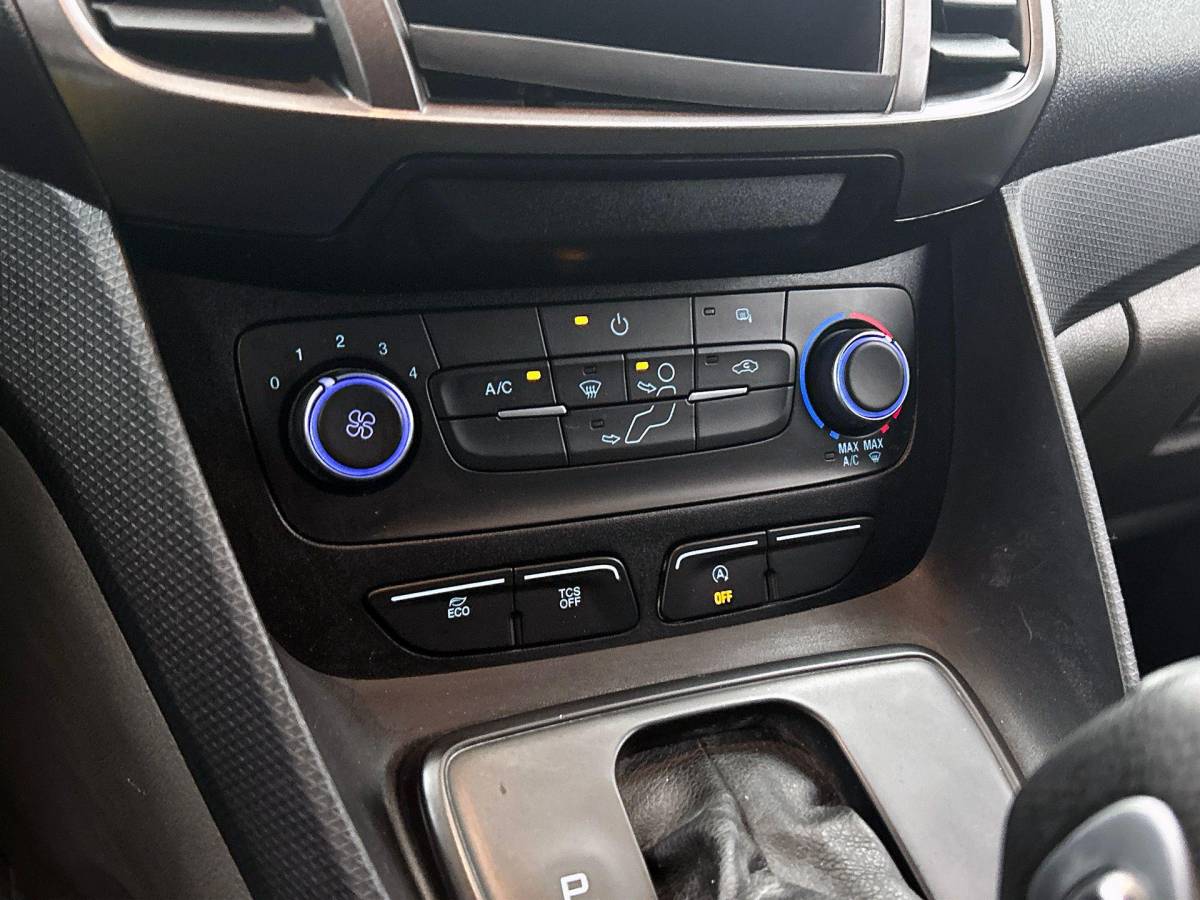 Ford Transit Connect Ford Transit Connect 100pk L2 Trend Automaat Trekhaak Airco Navi Cruise