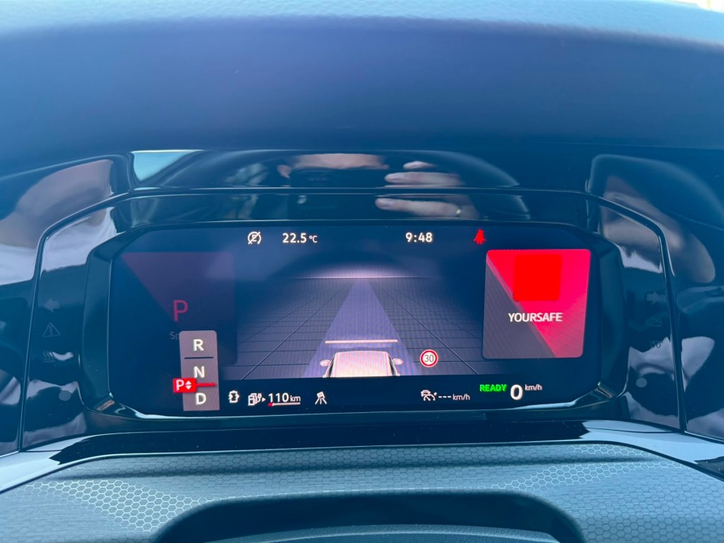 Volkswagen Golf Volkswagen Golf 1.4 GTE SOH 97% IQ-light Mistlampen Blindspot Sfeerverlichting Stoelverwarming Carplay Erg netjes!