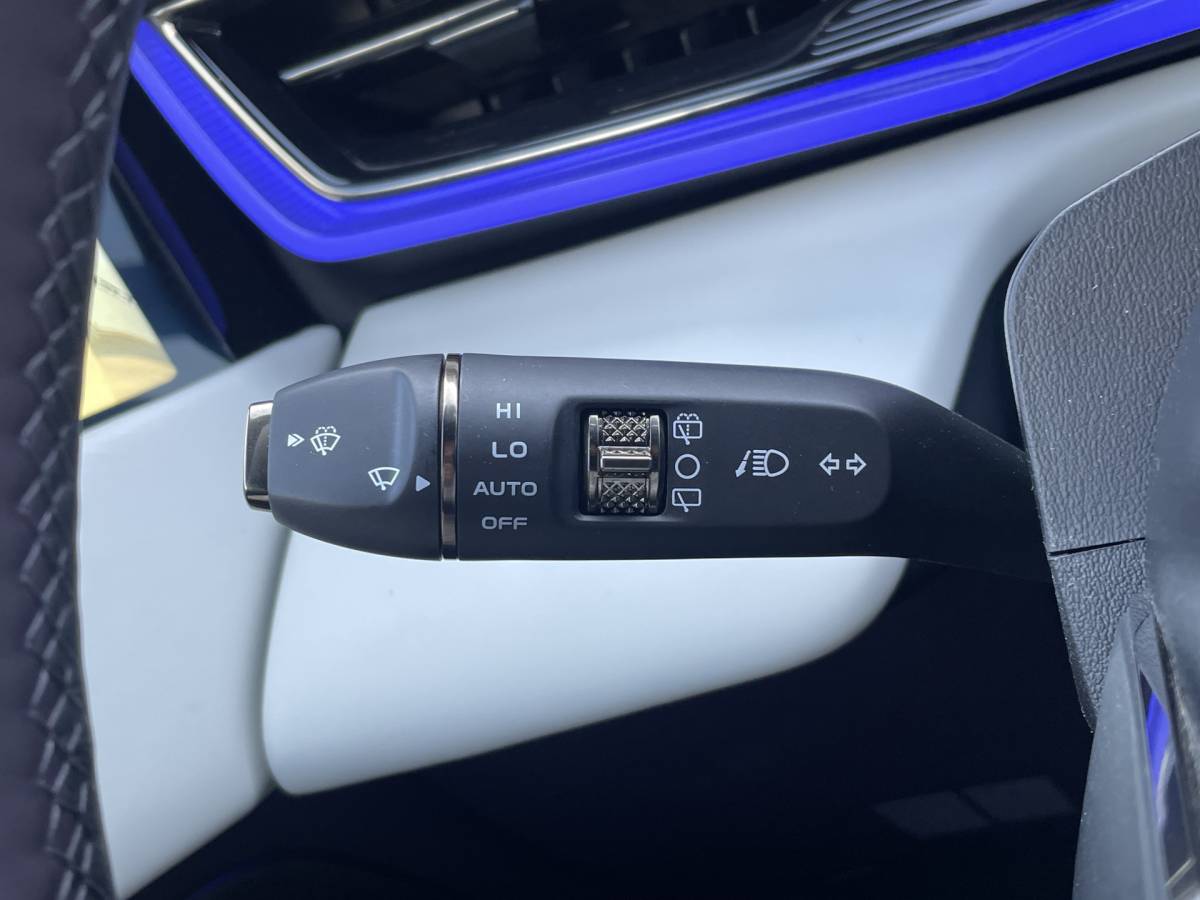Mazda CX-6e Mazda CX-6e Takumi Plus 78 kWh | DIGITALE SPIEGELS | PANO DAK | STOEL + STUURVERWARMING | GRATIS TREKHAAK! T.W.V. € 1695,-