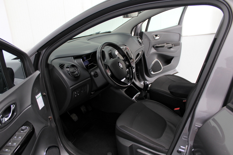 Renault Captur Renault Captur 0.9 TCe Dynamique 90PK, RIJKLAAR | CAMERA | NAVIGATIE | CLIMATE CONTROLE | CRUISE CONTROLE