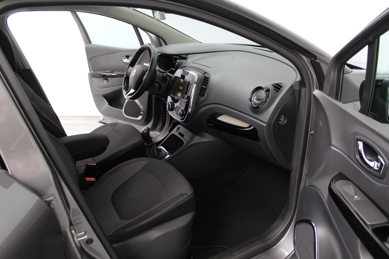 Renault Captur Renault Captur 0.9 TCe Dynamique 90PK, RIJKLAAR | CAMERA | NAVIGATIE | CLIMATE CONTROLE | CRUISE CONTROLE