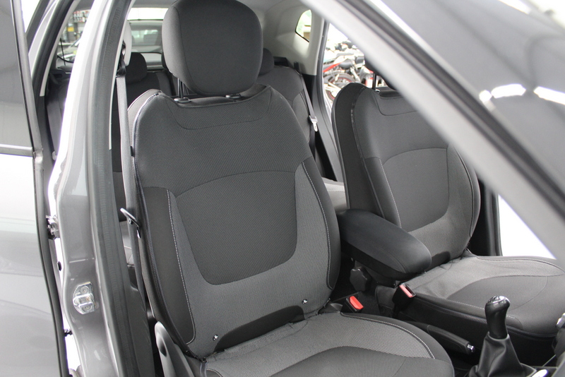 Renault Captur Renault Captur 0.9 TCe Dynamique 90PK, RIJKLAAR | CAMERA | NAVIGATIE | CLIMATE CONTROLE | CRUISE CONTROLE