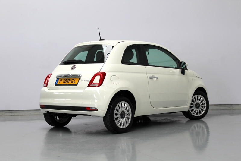 Fiat 500 Fiat 500 1.0 Hybrid Cult 70PK HYBRIDE | 12.000KM!!!! | RIJKLAAR | AIRCO | NAVIGATIE | CRUISE CONTROLE | U-conn navi touch 7