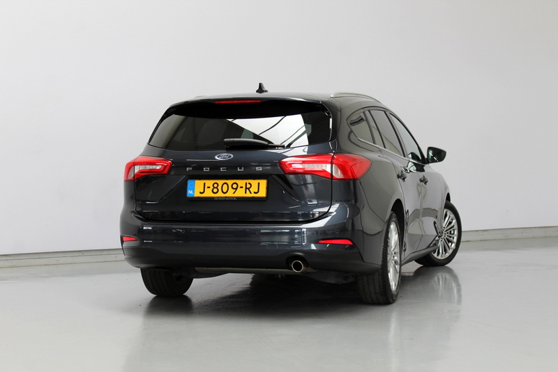 Ford Focus Ford Focus Wagon 1.0 EcoBoost Titanium Business 126PK, RIJKLAAR | STUUR/STOEL/RUITVERWARMING | NAVIGATIE | CRUISE CONTROLE