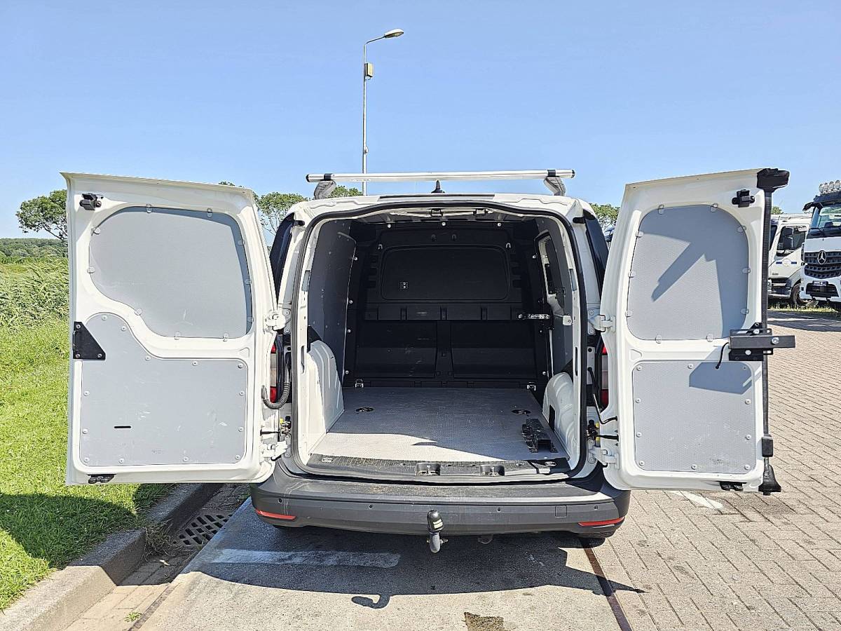 Volkswagen Caddy VOLKSWAGEN CADDY 2.0 automaat carplay l1!