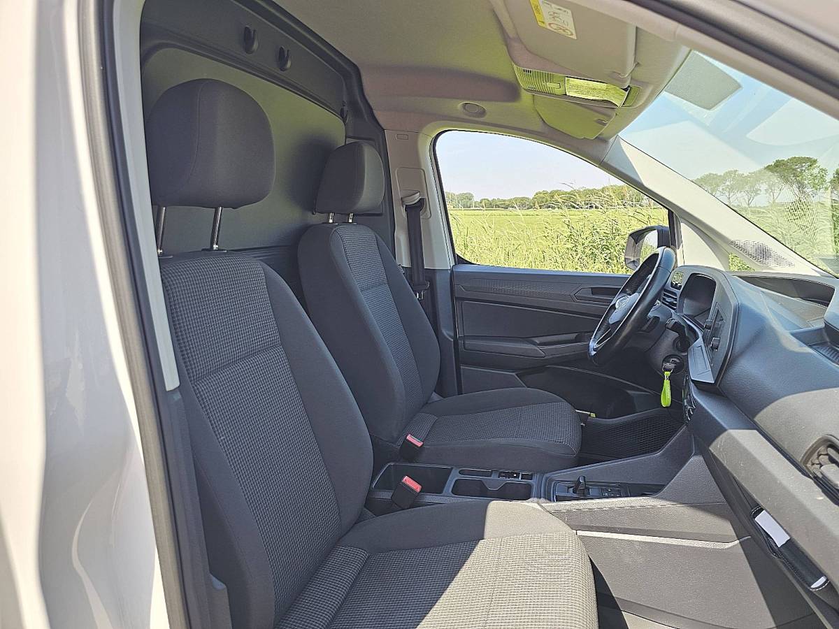 Volkswagen Caddy VOLKSWAGEN CADDY 2.0 automaat carplay l1!