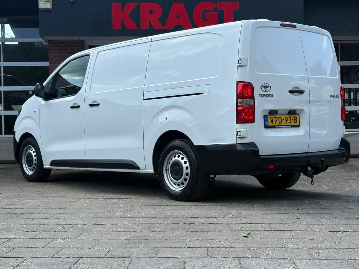 Toyota ProAce Toyota PROACE Worker 2.0 D-4D Cool Long||NAP|airco|cruise|bluetooth|trekhaak|dubbele schuifdeuren|DAB+|elektrisch pakket|EURO6