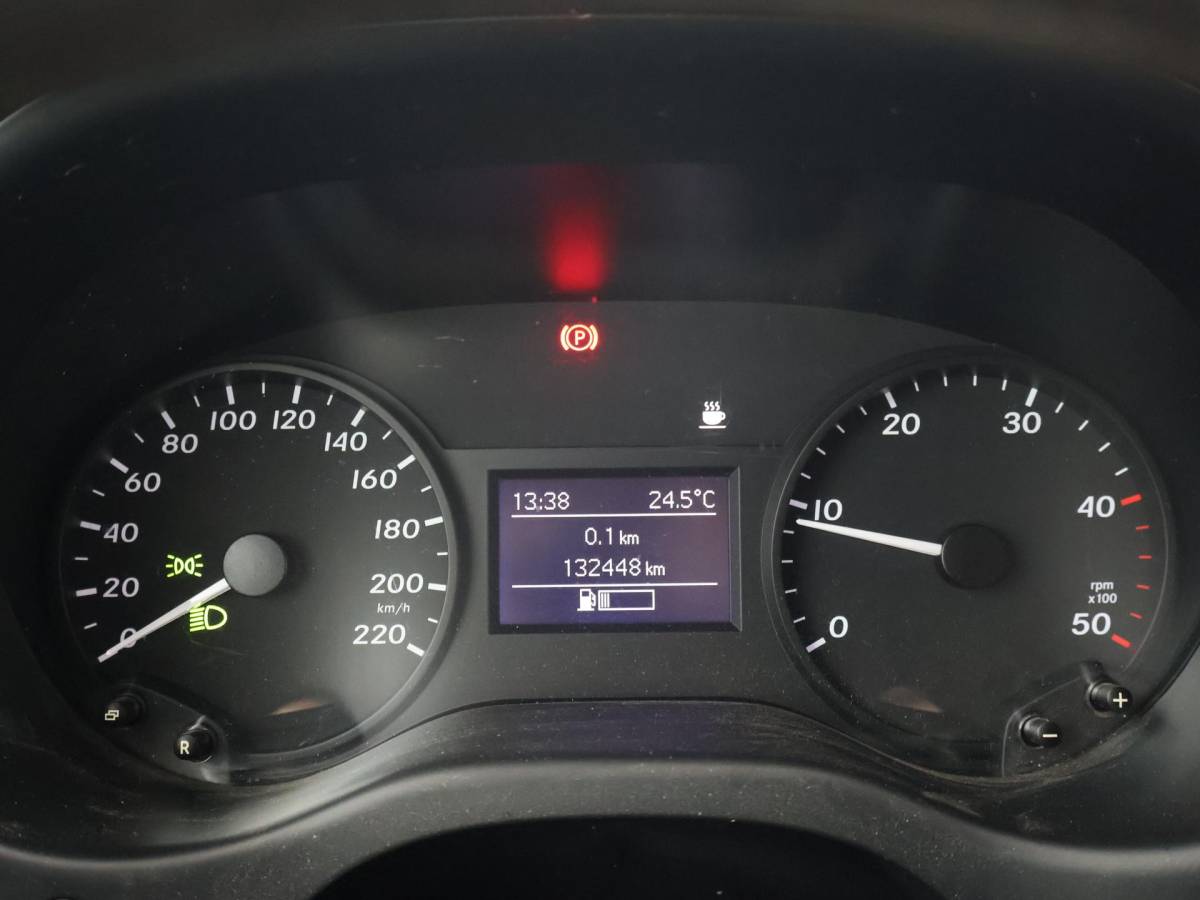 Mercedes-Benz Vito Mercedes-Benz Vito 111 CDI + 19 INCH LMV | TREKHAAK | AIRCO | 3-ZITS | ACHTERDEUREN