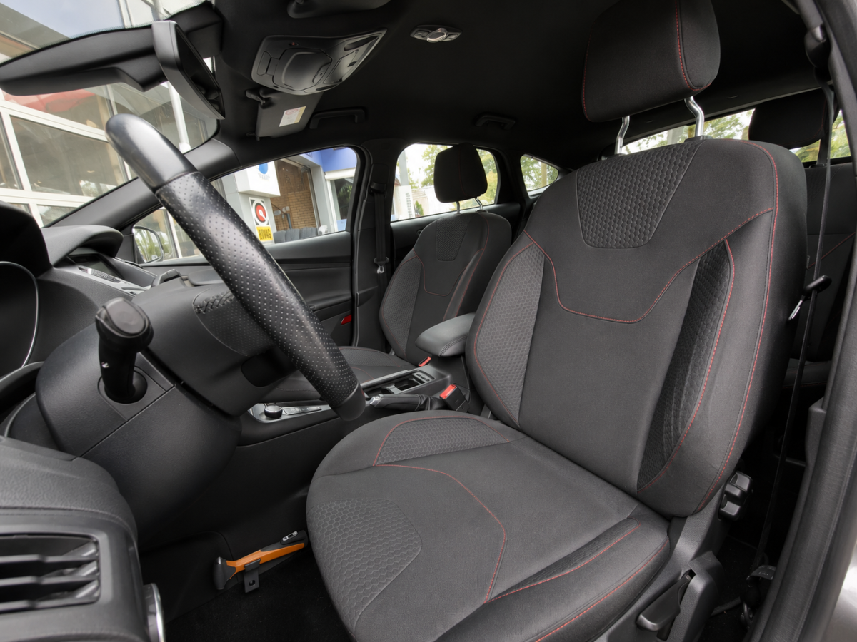 Ford Focus Ford Focus 1.5 ST-Line|Clima|Cruise|Navi|Camera|Xenon|150PK|