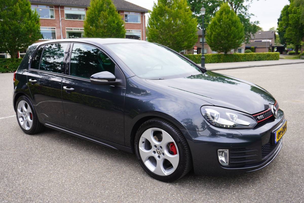Volkswagen Golf Volkswagen Golf 2.0 GTI 5Drs Clima Navi Xenon