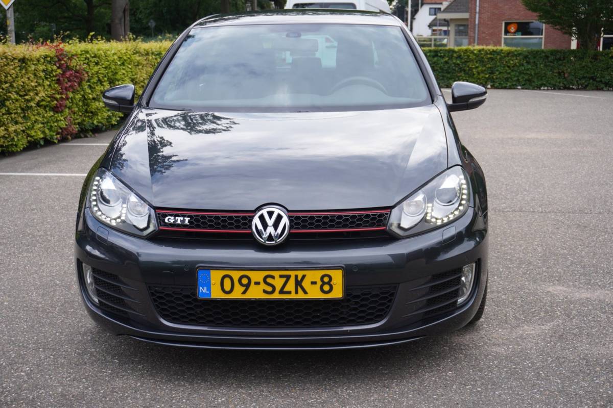 Volkswagen Golf Volkswagen Golf 2.0 GTI 5Drs Clima Navi Xenon