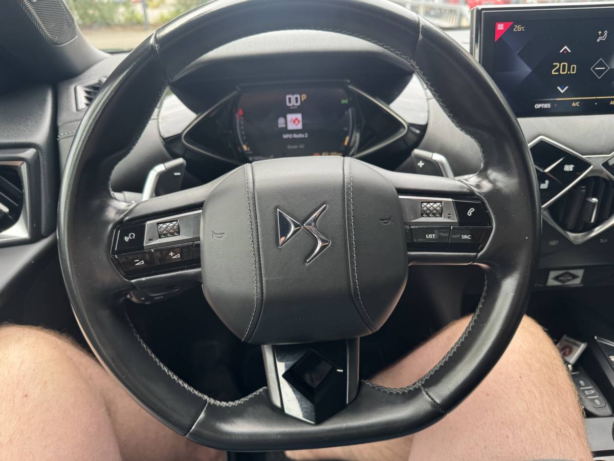 DS DS 3 DS 3 Crossback 1.2 PureTech Grand Chic LEDER-MASSAGE-CAMERA