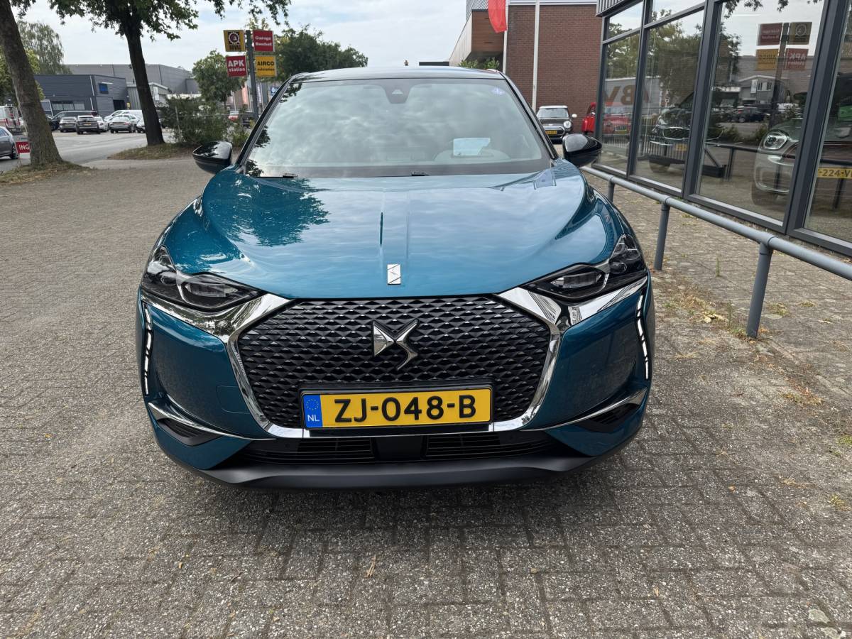 DS DS 3 DS 3 Crossback 1.2 PureTech Grand Chic LEDER-MASSAGE-CAMERA