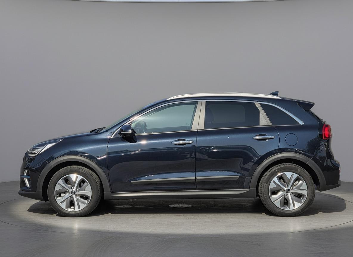 Kia e-Niro Kia e-Niro DynamicPlusLine 39kWh | Trekhaak | Schuifdak | SOH 98,8%