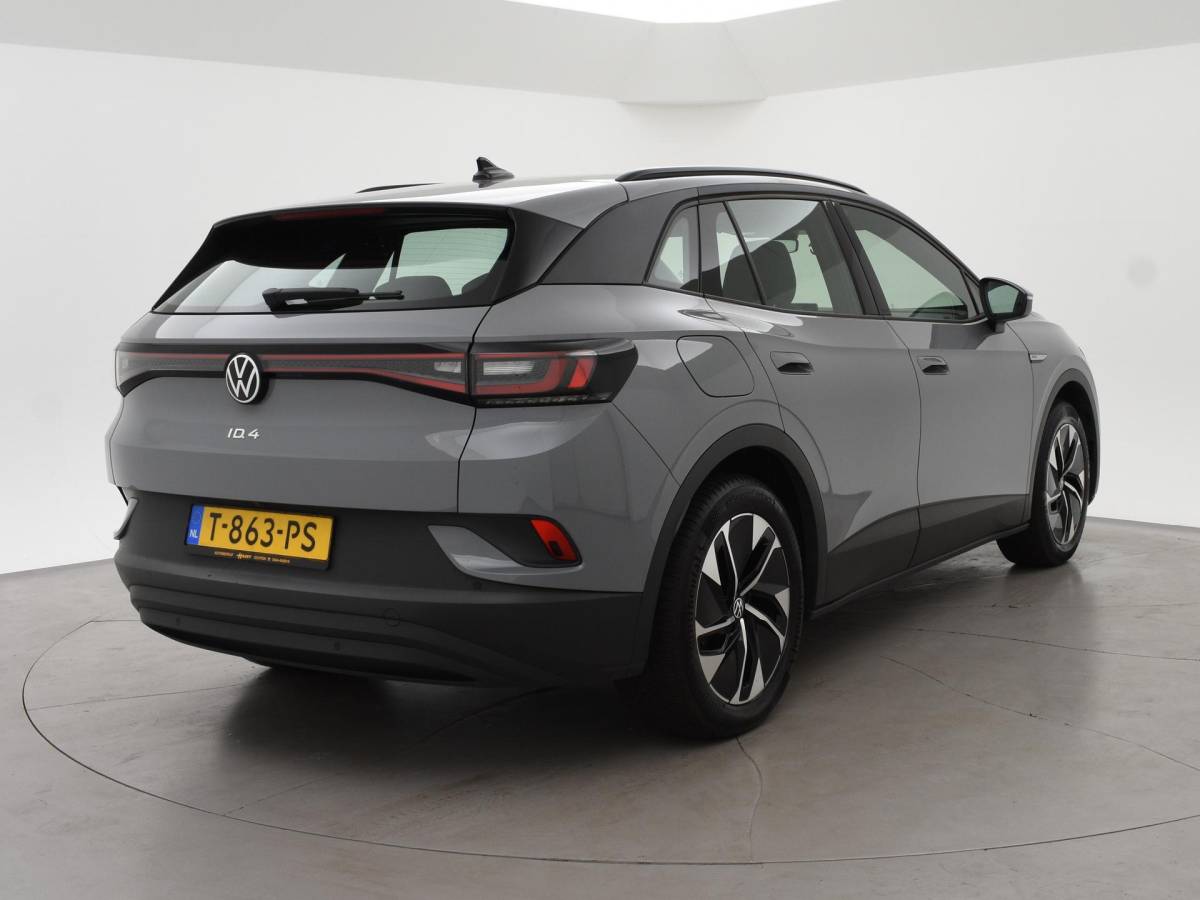Volkswagen ID.4 Volkswagen ID.4 PRO 77 kWh 204 PK MOONSTONE GREY + CAMERA | ADAPTIVE CRUISE | SFEER | STOELVERWARMING