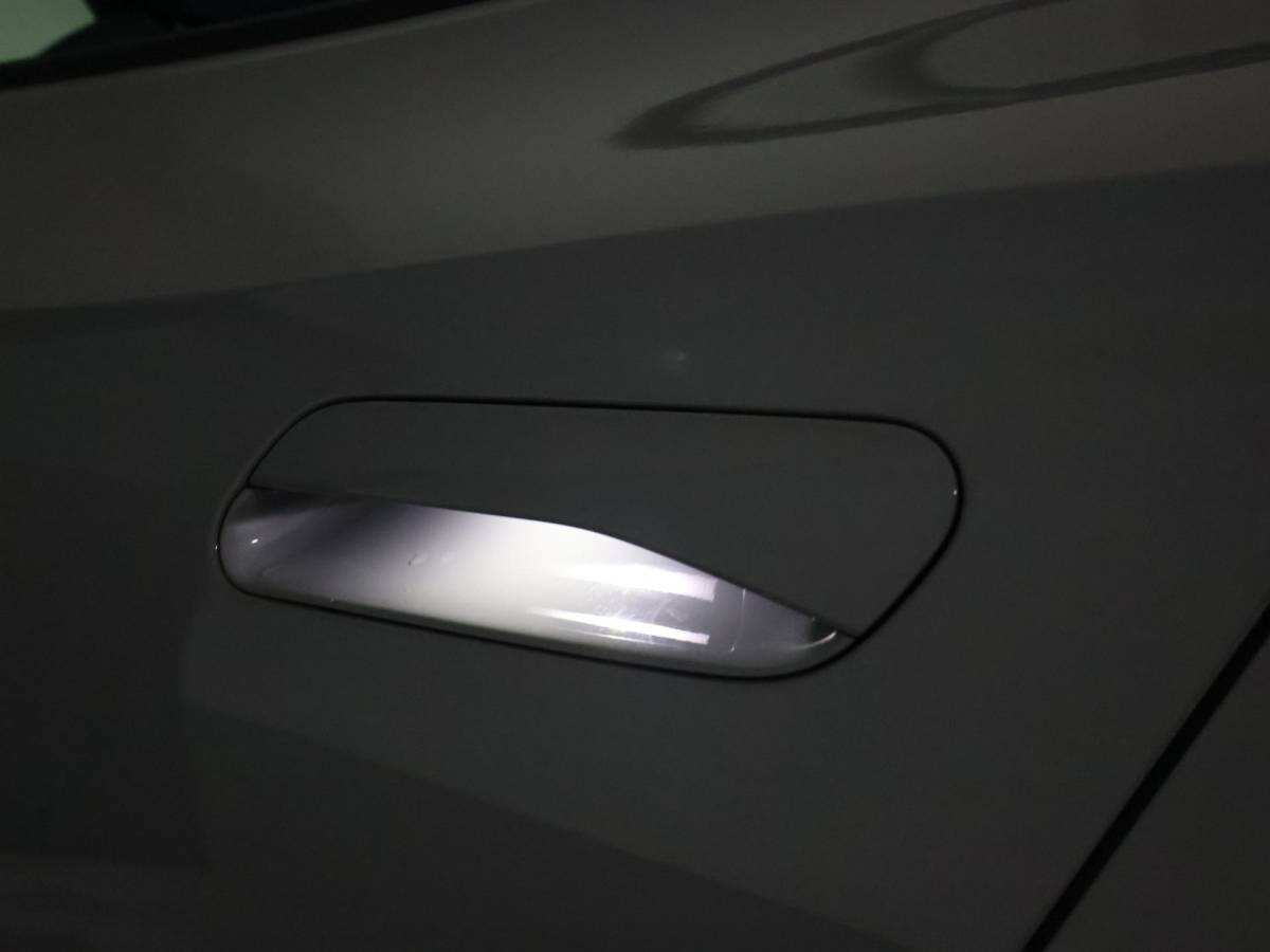 Volkswagen ID.4 Volkswagen ID.4 PRO 77 kWh 204 PK MOONSTONE GREY + CAMERA | ADAPTIVE CRUISE | SFEER | STOELVERWARMING
