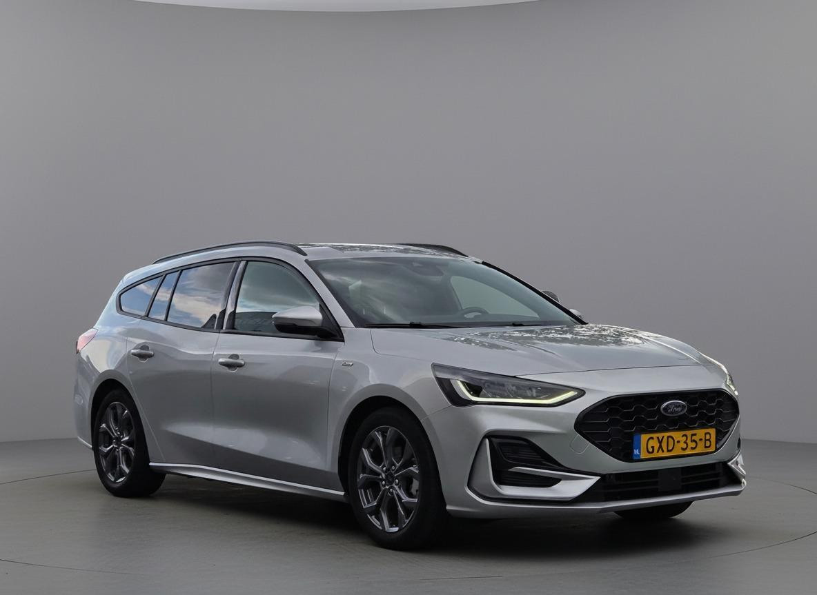 Ford Focus Ford Focus Wagon 1.0 EB Hybrid ST-Line 155PK | Stoel/stuurverwarming