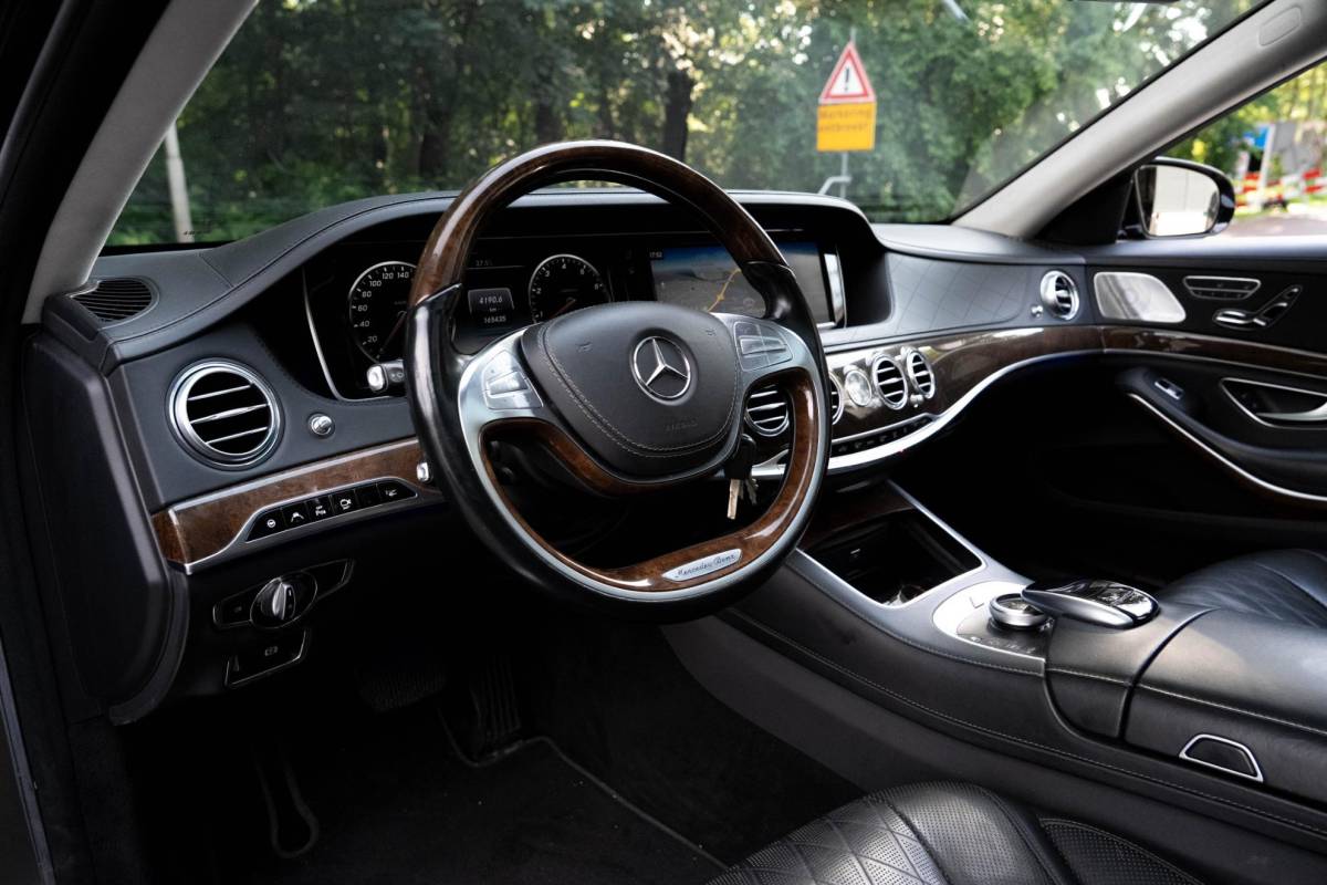 Mercedes-Benz S-Klasse Mercedes-Benz S-klasse 600 | Pano | V12 | Burmester | 360 Camera | Rear Entertainment System