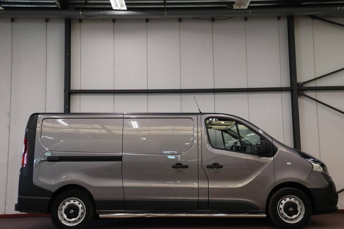 Renault Trafic Renault Trafic 1.6 dCi T29 L2H1 LANG AIRCO TREKHAAK