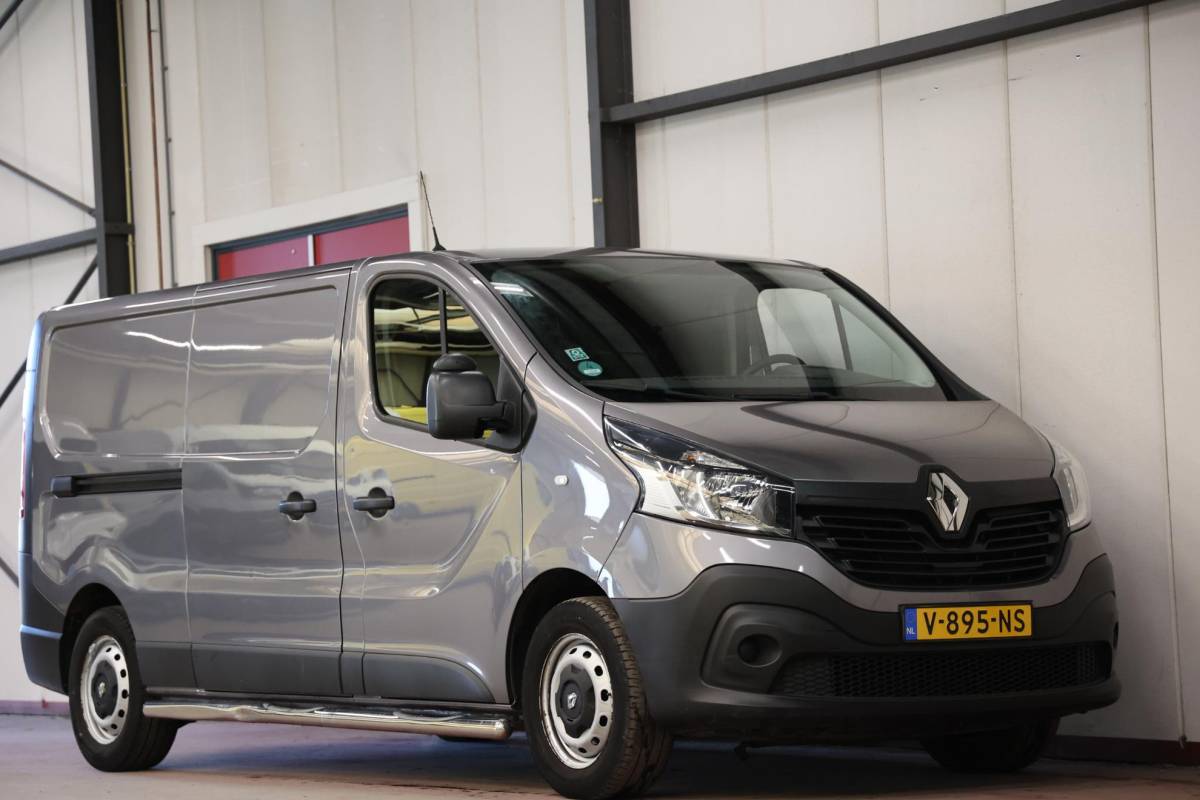 Renault Trafic Renault Trafic 1.6 dCi T29 L2H1 LANG AIRCO TREKHAAK
