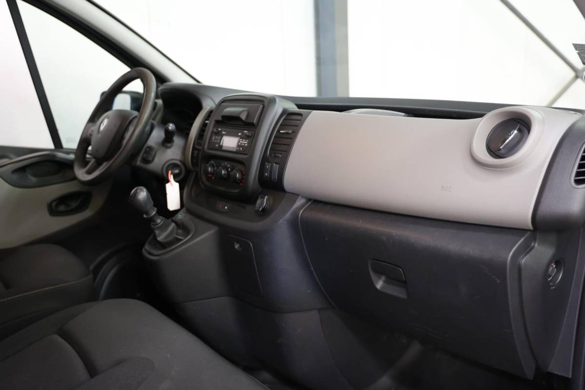 Renault Trafic Renault Trafic 1.6 dCi T29 L2H1 LANG AIRCO TREKHAAK