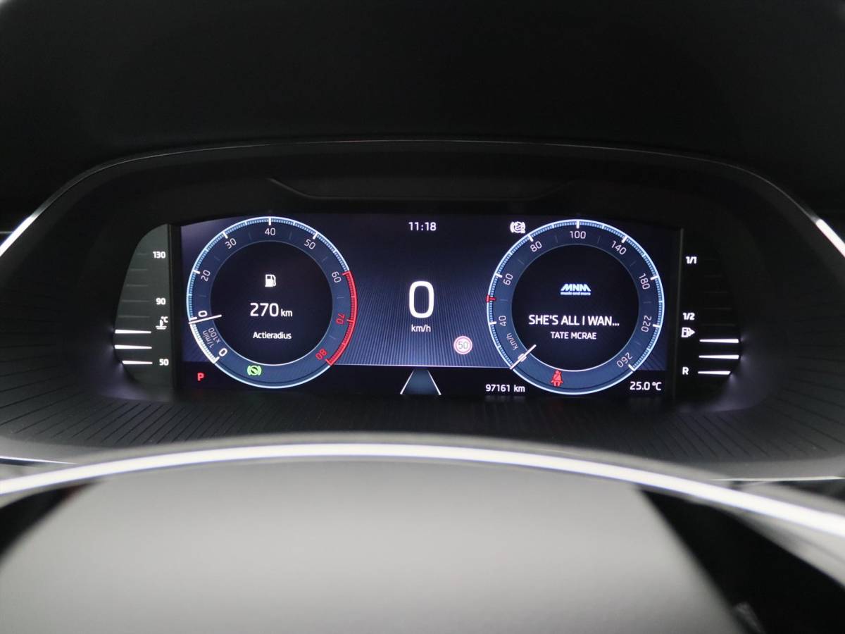 Škoda Octavia Skoda Octavia Combi 1.0 TSI eTec 110PK DSG7 [ ACC+STOELVERWARMING+NAVI+CLIMATE+TRAVEL ASSIST+PDC ]