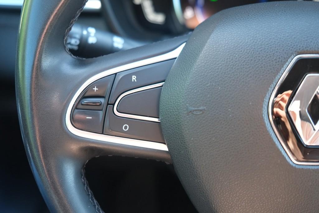 Renault Kadjar Renault Kadjar 1.3 TCe 140pk EDC Limited | Navi | App Connect | Climate | Cruise | PDC | Trekhaak