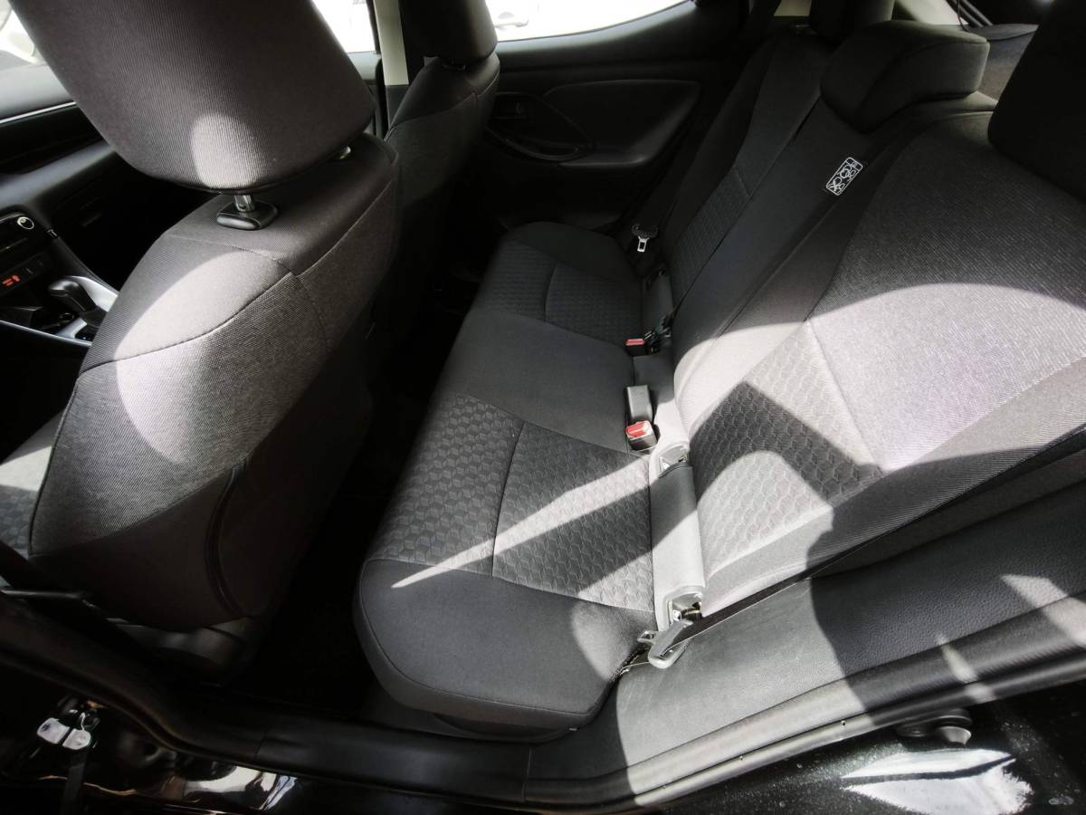 Mazda 2 Hybrid Mazda 2 Hybrid 1.5 Centre-line Stoel-Stuurverwarming Navi-Carplay Adaptiv-Cruisecontrol