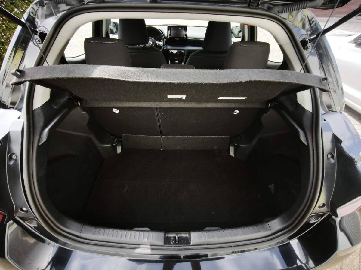 Mazda 2 Hybrid Mazda 2 Hybrid 1.5 Centre-line Stoel-Stuurverwarming Navi-Carplay Adaptiv-Cruisecontrol