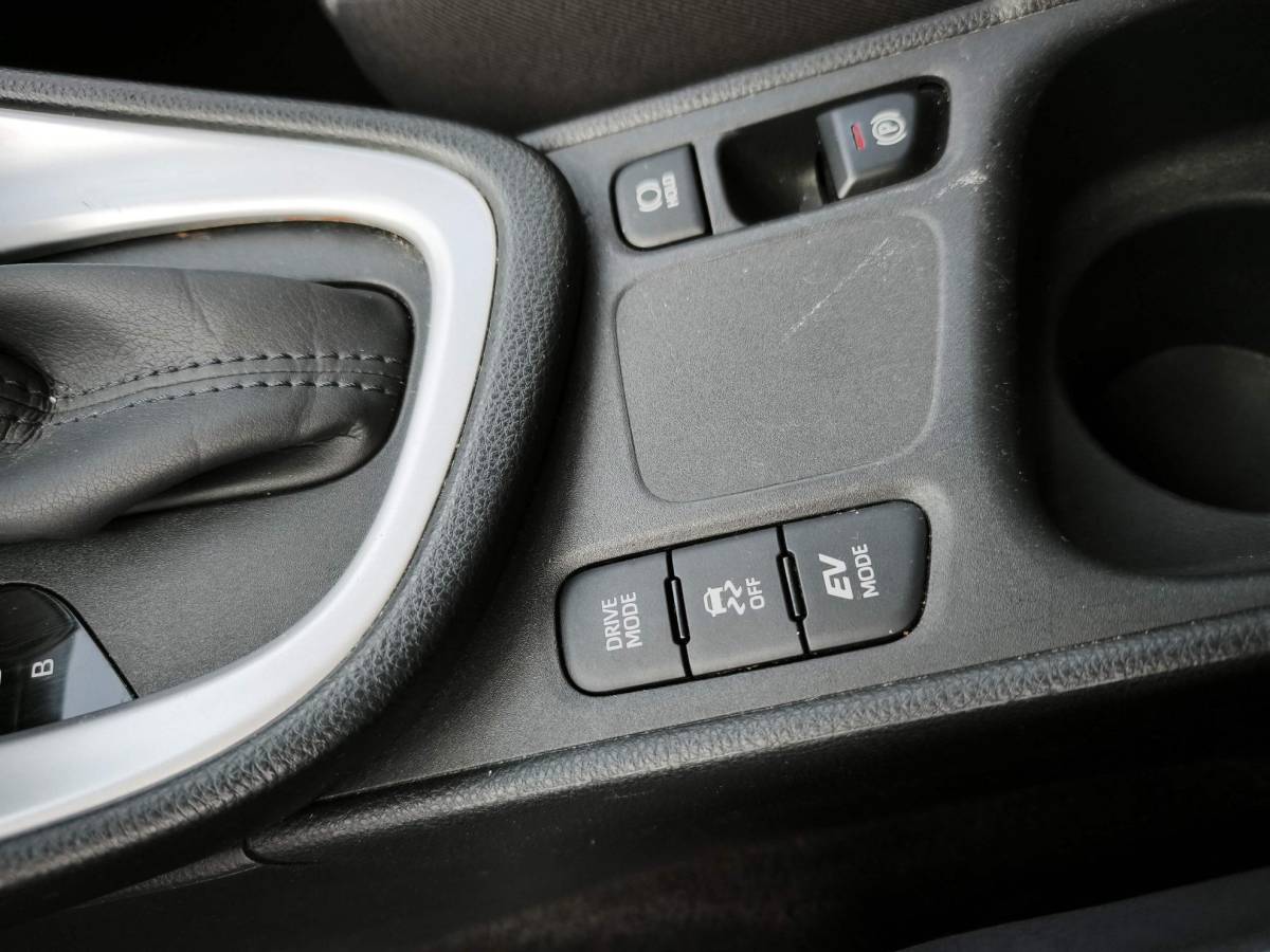 Mazda 2 Hybrid Mazda 2 Hybrid 1.5 Centre-line Stoel-Stuurverwarming Navi-Carplay Adaptiv-Cruisecontrol
