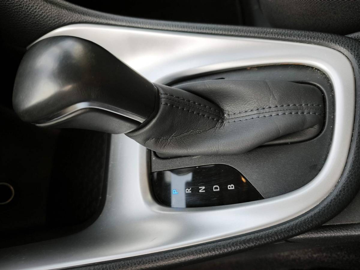 Mazda 2 Hybrid Mazda 2 Hybrid 1.5 Centre-line Stoel-Stuurverwarming Navi-Carplay Adaptiv-Cruisecontrol