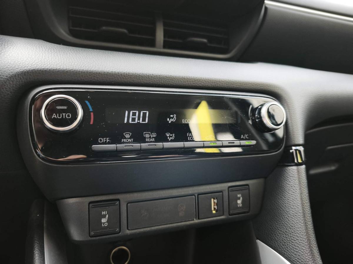 Mazda 2 Hybrid Mazda 2 Hybrid 1.5 Centre-line Stoel-Stuurverwarming Navi-Carplay Adaptiv-Cruisecontrol
