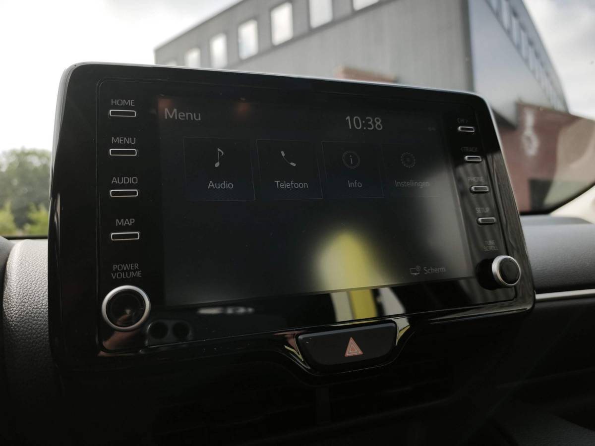 Mazda 2 Hybrid Mazda 2 Hybrid 1.5 Centre-line Stoel-Stuurverwarming Navi-Carplay Adaptiv-Cruisecontrol