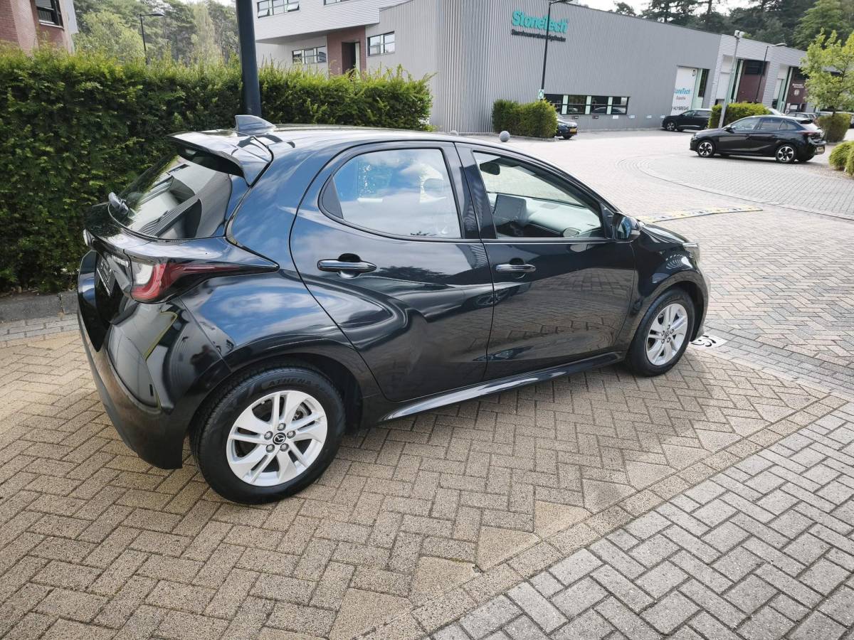 Mazda 2 Hybrid Mazda 2 Hybrid 1.5 Centre-line Stoel-Stuurverwarming Navi-Carplay Adaptiv-Cruisecontrol